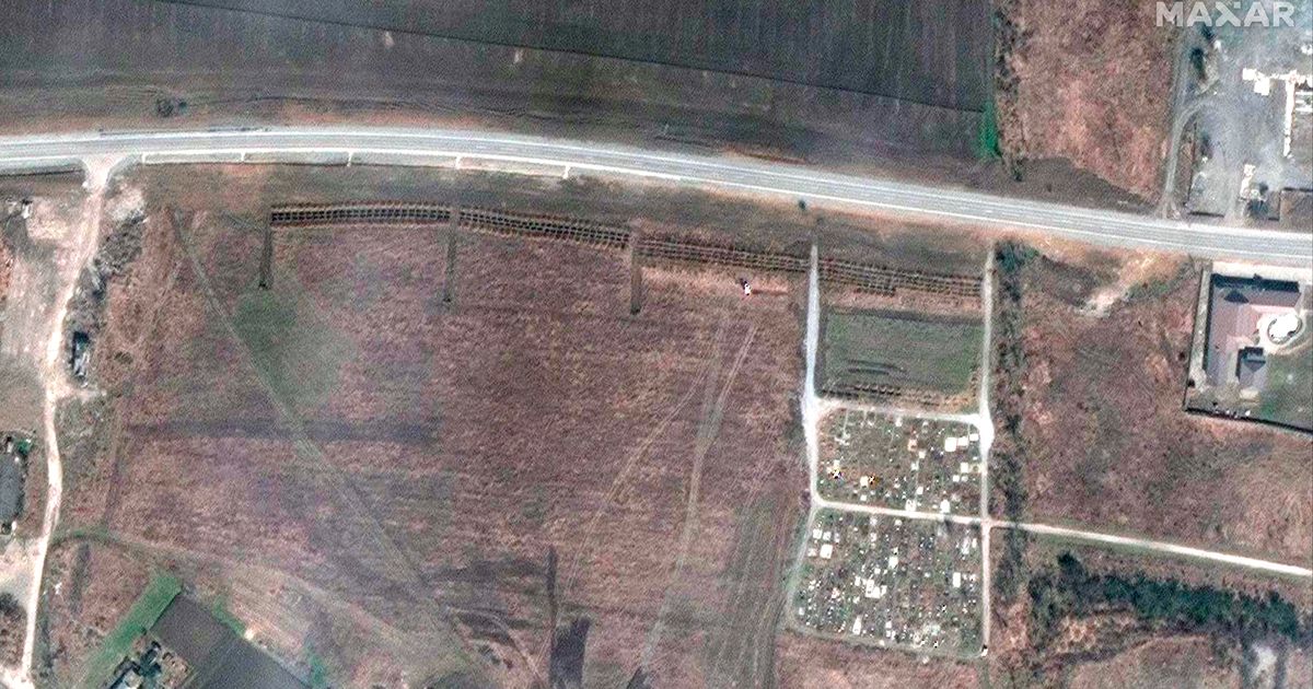 Near Mariupol in Ukraine, satellite images reveal horrors of mass graves