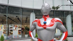 「あのウルトラマンが来てくれなかったら、私はこの世にいなかったかも」病室の特大フィギュアに込められた「母の愛」【2022年回顧】
