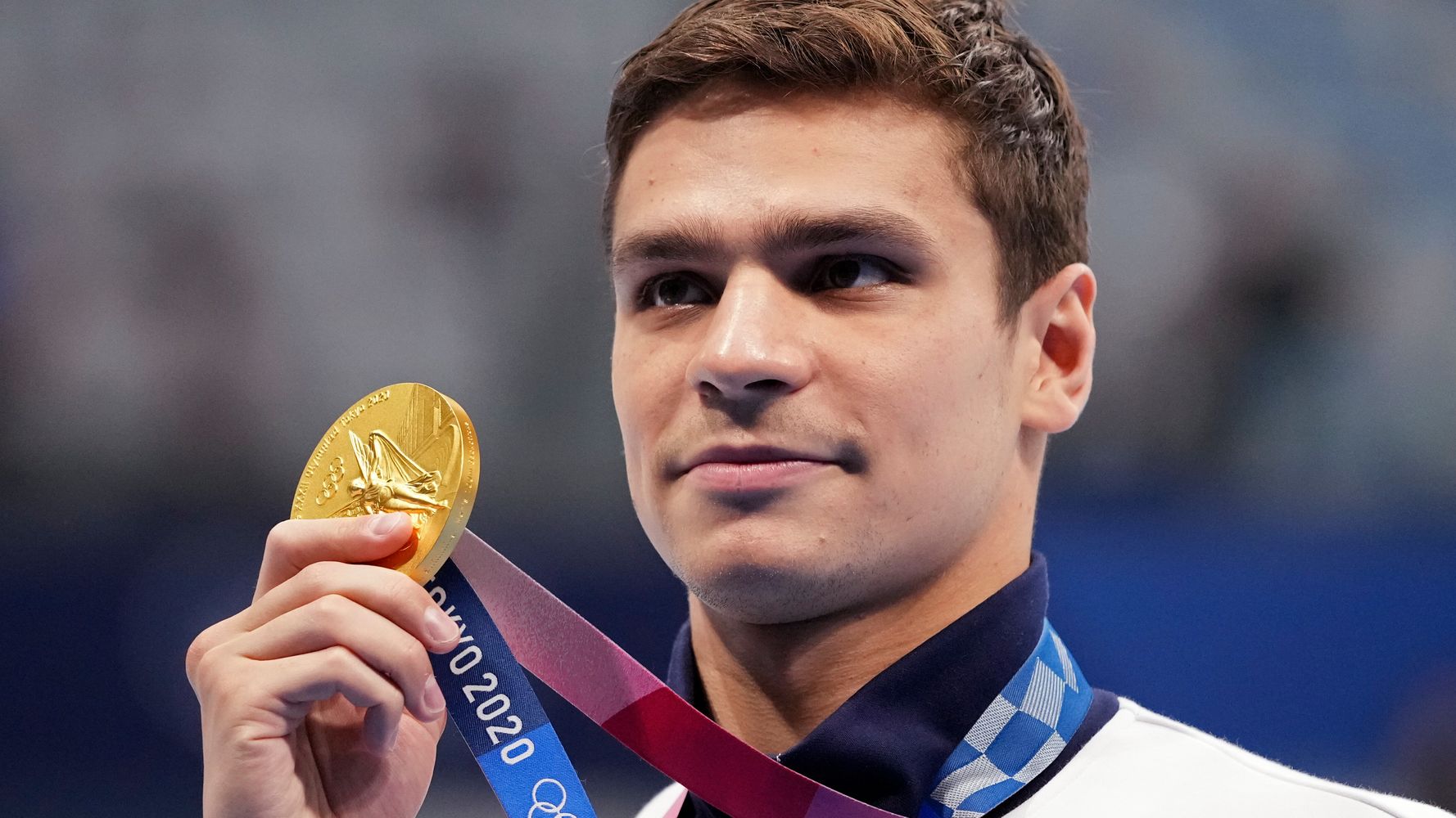 Le champion olympique russe interdit de nager pour sa participation au rallye de Poutine