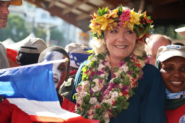 (photo d'illustration de Marine Le Pen à Mayotte en décembre