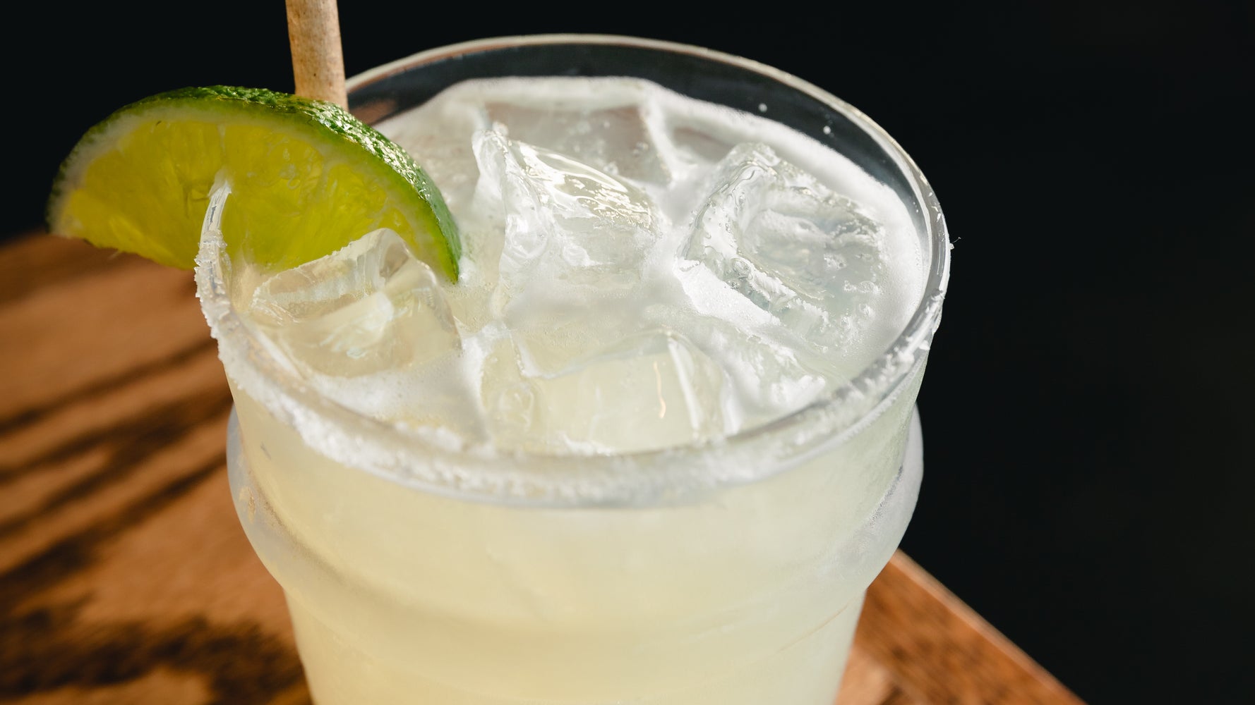 The Best Way To Make A Margarita, According To Mixologists
