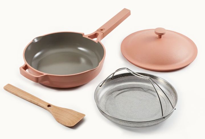 Pan, steamer, lid and paddle. The full kitchen kit