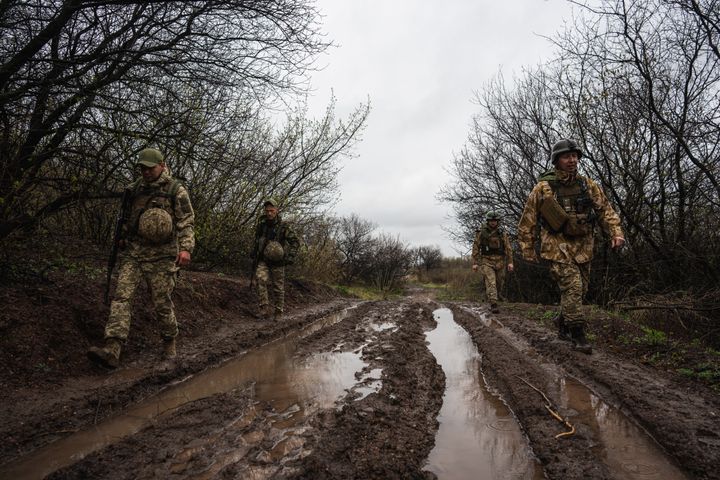 DONBAS, UKRAINE - APRIL 14: Ukrainian servicemen are seen along the frontline in Donbas, Ukraine on April 14, 2022. (Photo by Wolfgang Schwan/Anadolu Agency via Getty Images)