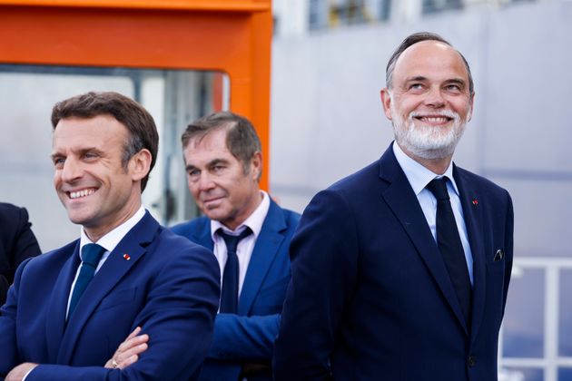 Emmanuel Macron et Edouard Philippe photographiés au Havre le 14 avril 