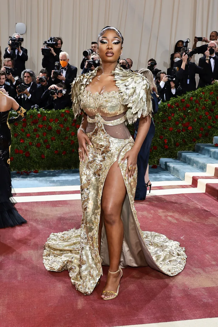 Met Gala 2022 Red Carpet: See All The Best And Most WTF Looks