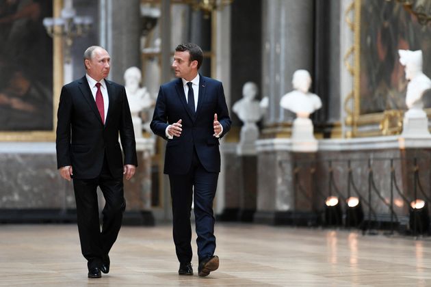 Après un mois de silence, Emmanuel Macron et Vladimir Poutine ont de nouveau échangé...