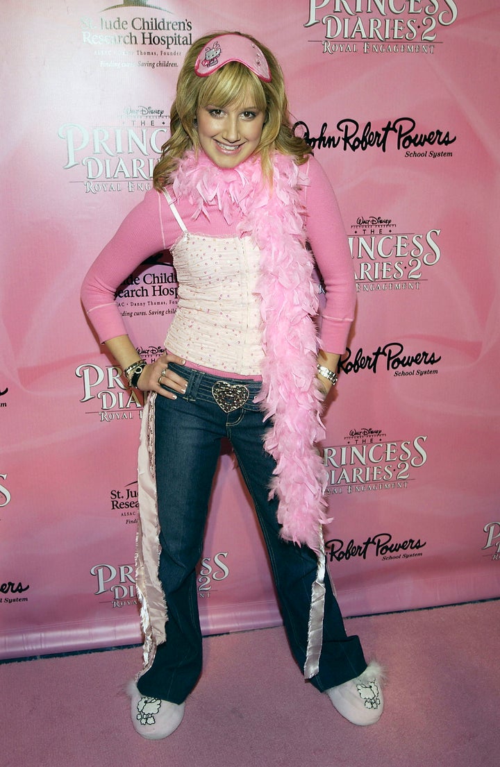 Tisdale killed sleep fashion in 2004.