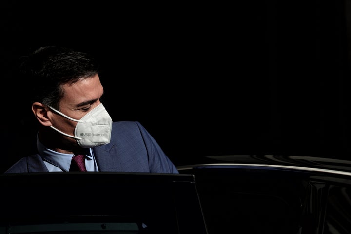 Pedro Sánchez, entre sombras en el Congreso