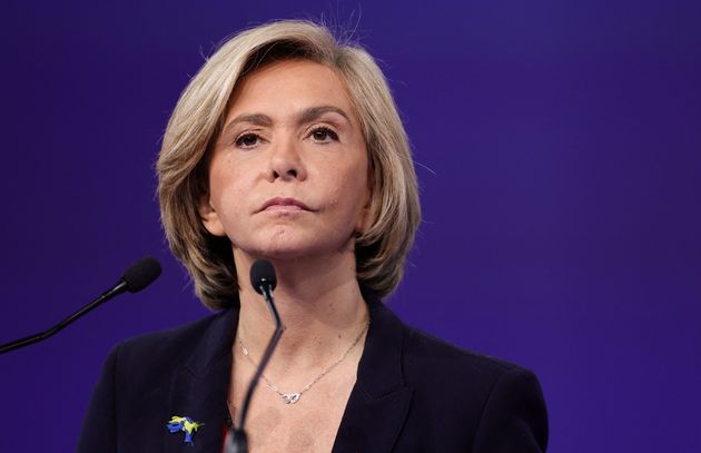 Valerie Pecresse, head of the Paris Ile-de-France region and LR candidate in the 2022 French presidential election, looks on during a political campaign rally in Paris, France, April 3, 2022. REUTERS/Sarah Meyssonnier