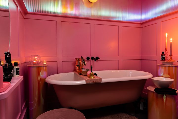 Lush's boutique spa bathroom. Word to the wise: do try this at home.