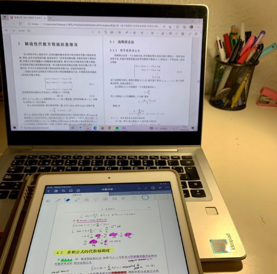 Los apuntes de Paula, estudiando desde España.