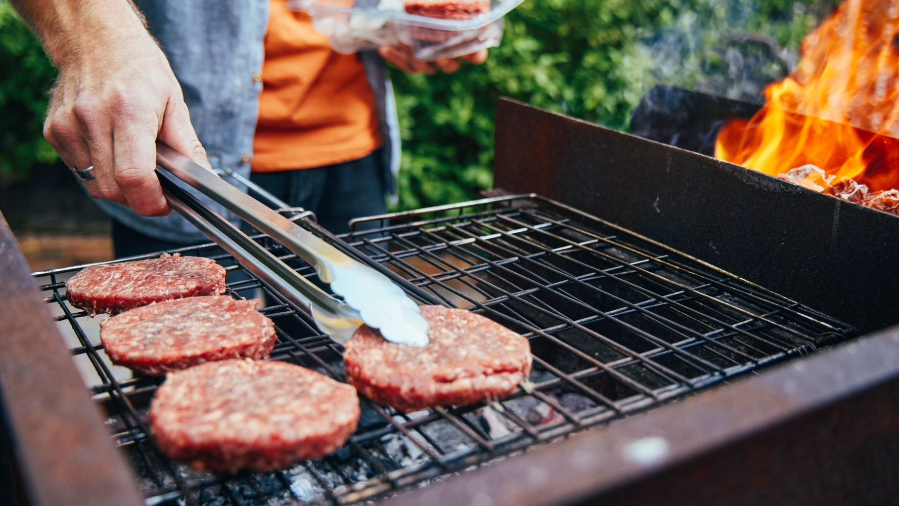 Feeling Lazy? A Robot Will Clean Your Grill