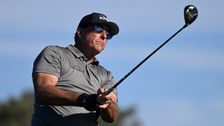 

    Phil Mickelson Had $40 Million In Gambling Losses: Report

