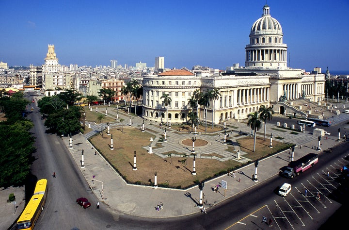 Vista desde la terraza del Hotel Saratoga en La Habana