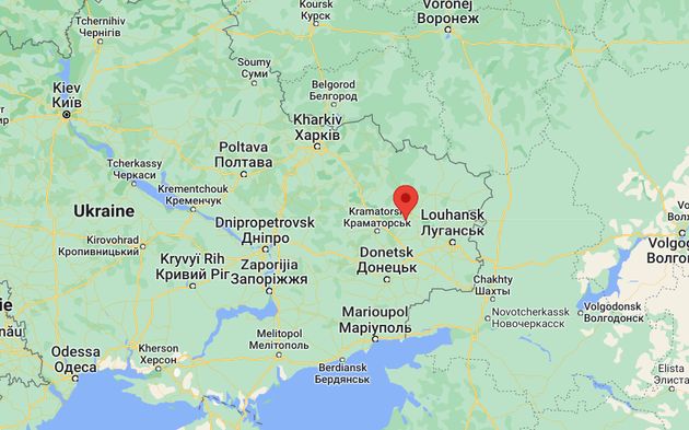 Dans l'est de l'Ukraine, soixante personnes portées disparues après le bombardement d'une école