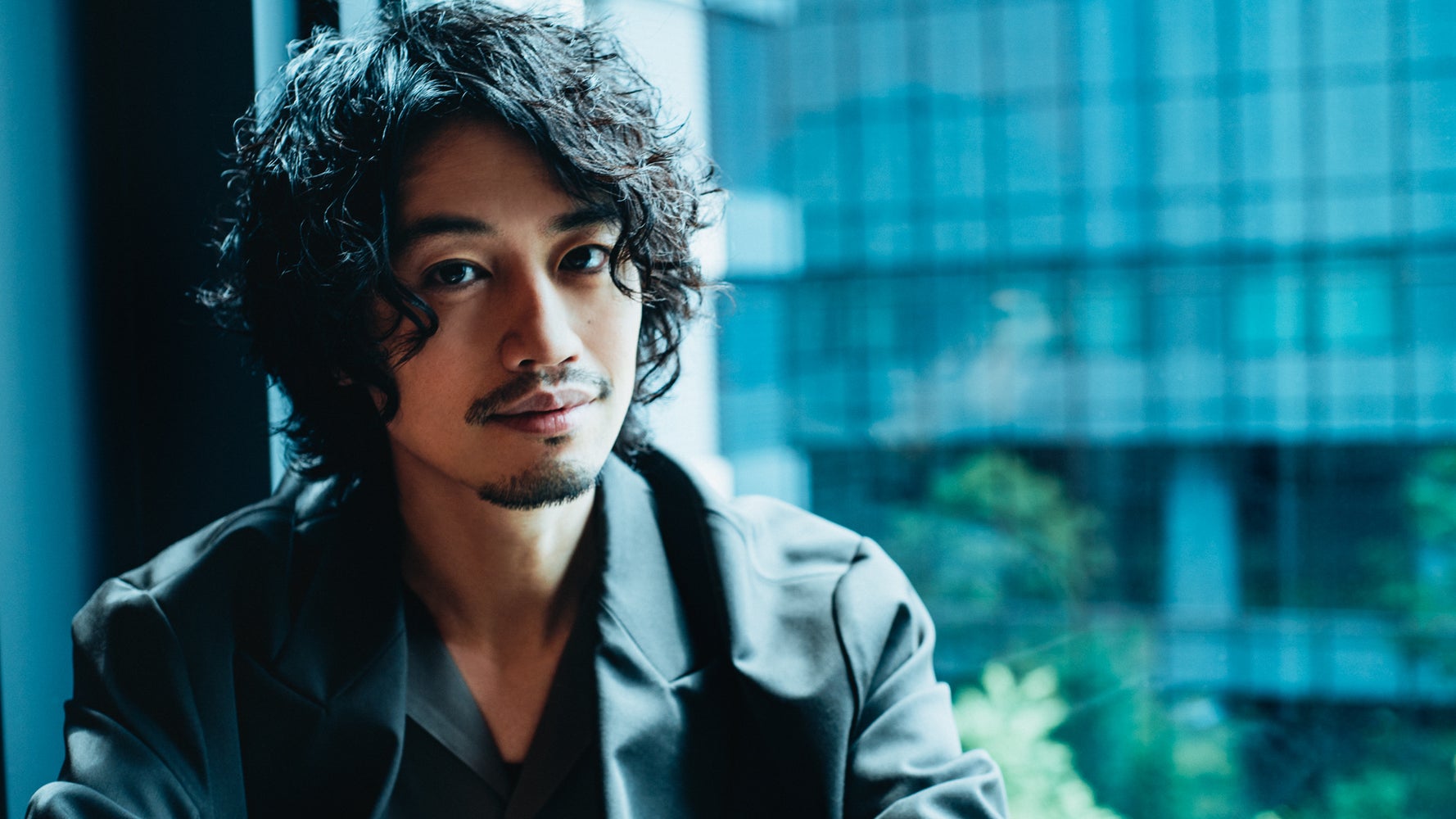 当たり前の 犠牲 を見直す時 斎藤工さんが 撮影現場に 託児所 を作る理由 ハフポスト アートとカルチャー 当たり前の 犠牲 を見直す時 斎藤工さんが 撮影現場に 託児所 を作る理由 ハフポスト アートとカルチャー