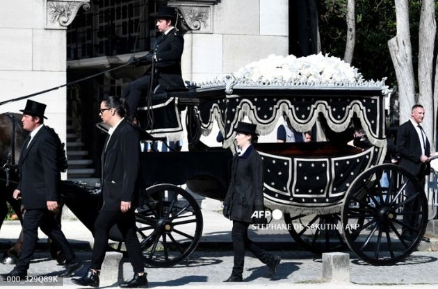 Une calèche a apporté le cercueil de Regina Zylberberg au cimetière du Père Lachaise ce lundi 9 mai 2022.
