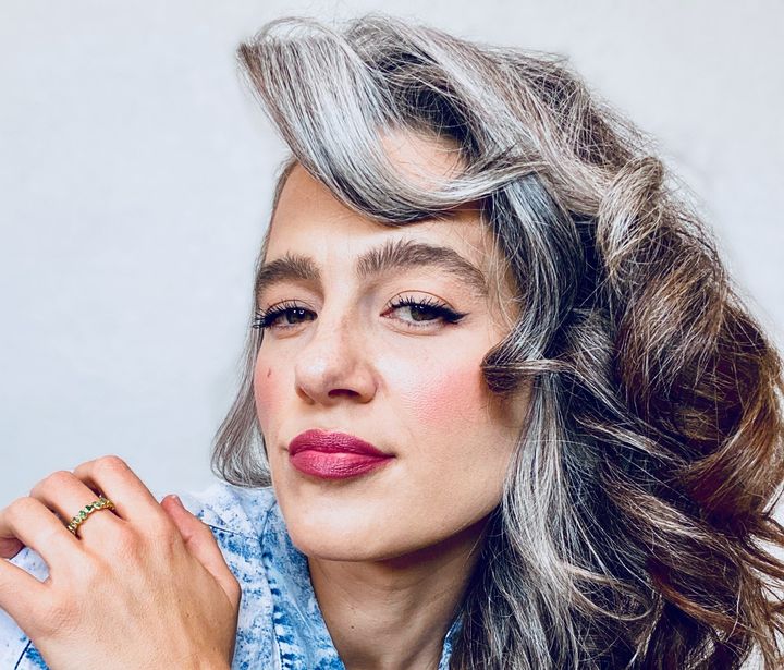 Whitney Lichty shows off her gray locks on her Silver Strands of Glitter Instagram page.