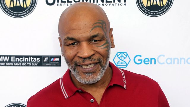 Mike Tyson Won't Face Charges For Punching Man Who Annoyed Him On Jet Blue Flight.jpg