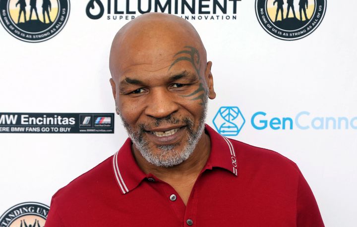 Mike Tyson Won't Face Charges For Punching Man Who Annoyed Him On Jet Blue Flight - HuffPost