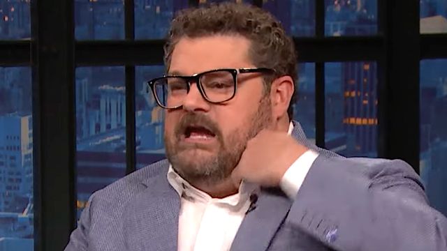 Bobby Moynihan Says Danny DeVito 'Attacked' Him At A Party -- And It Was Cool.jpg
