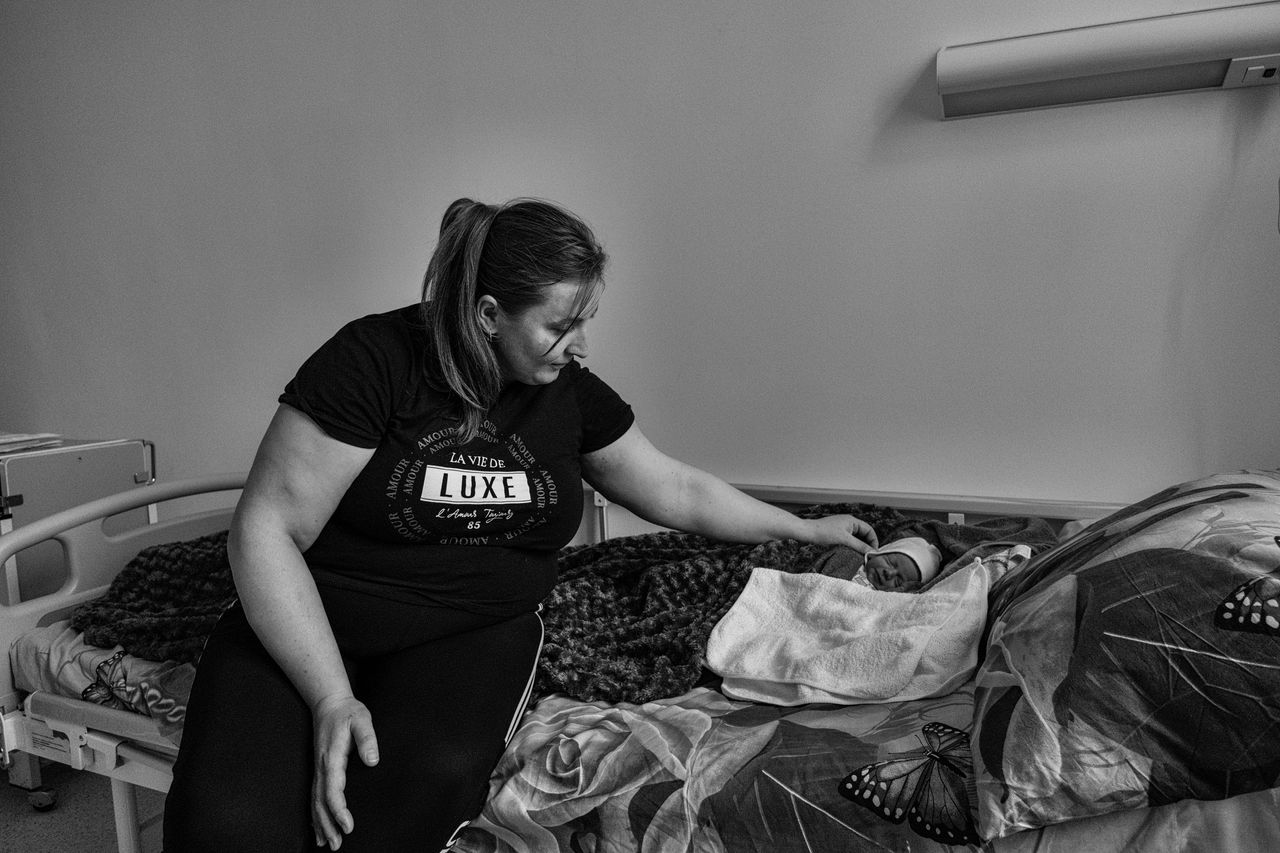Halyna with her newborn baby in at a maternity ward in Lviv, Ukraine.