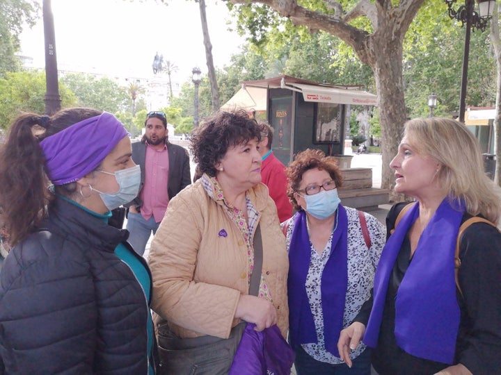 María Salmerón, en una concentración en Sevilla para reclamar su indulto, el 22 de abril de 2022.