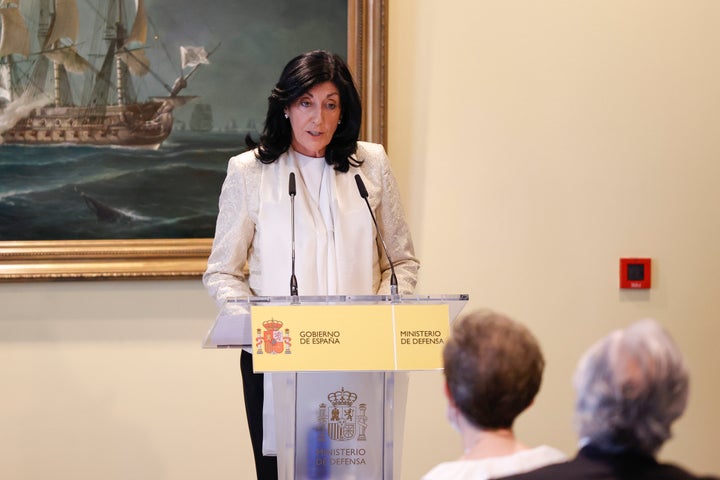 Esperanza Casteleiro toma posesión de su cargo como nueva directora del Centro Nacional de Inteligencia (CNI) este jueves en el Ministerio de Defensa en Madrid.