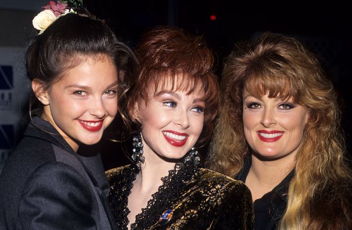 Ashley, Naomi y Wynonna Judd en 1992.
