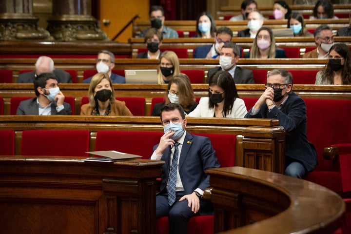 Sesión del parlamento regional.