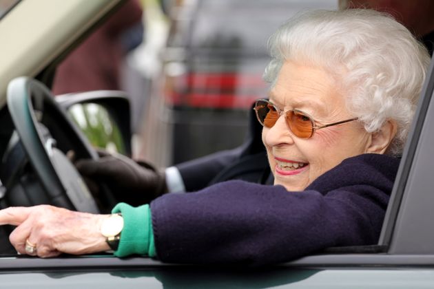 Le reine Elizabeth II venue assister au Royal Windsor Horse Show au Home Park de Windsor, le vendredi...