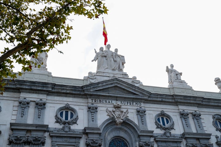 Fachada del edificio del Tribunal Supremo.