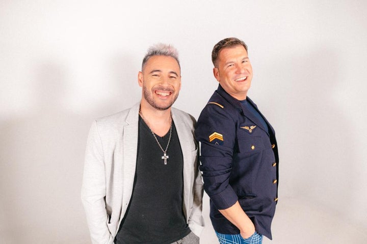 Andy y Lucas en una foto promocional.