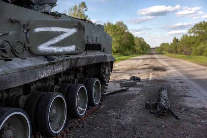 Tanque ruso destruido en Ucrania.
