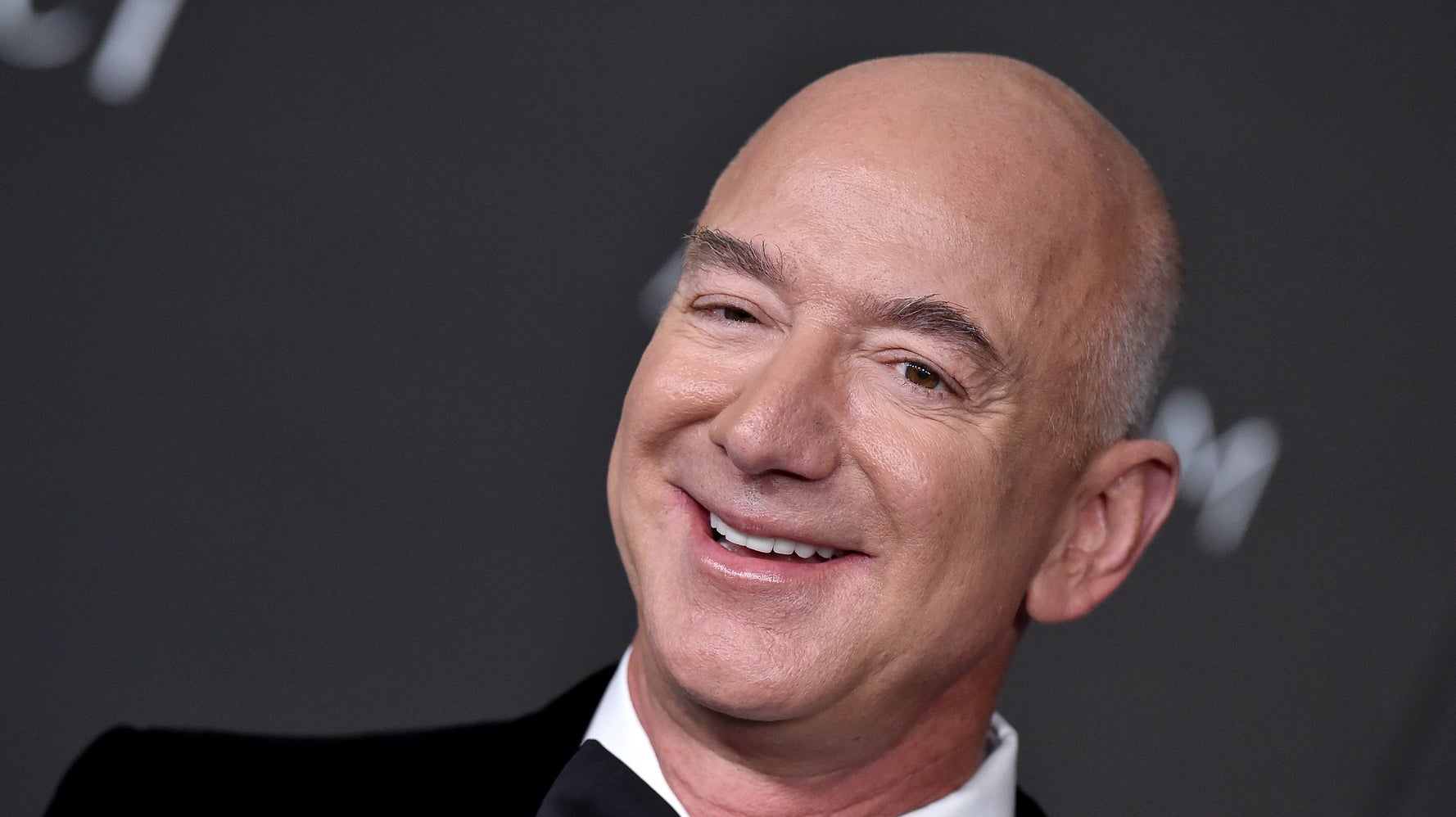 Jeff Bezos Demands Twitter Probe After Biden Calls For CorporationsTo Pay Fair Share Of Taxes Jeff Bezos Demands Twitter Probe After Biden Calls For CorporationsTo Pay Fair Share Of Taxes