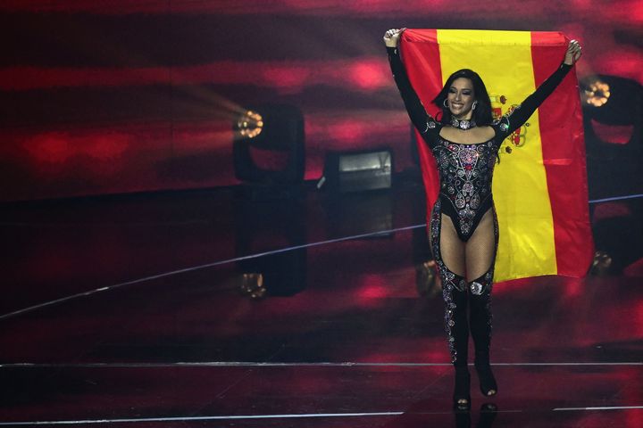 Chanel, durante su entrada en la final de Eurovisión.