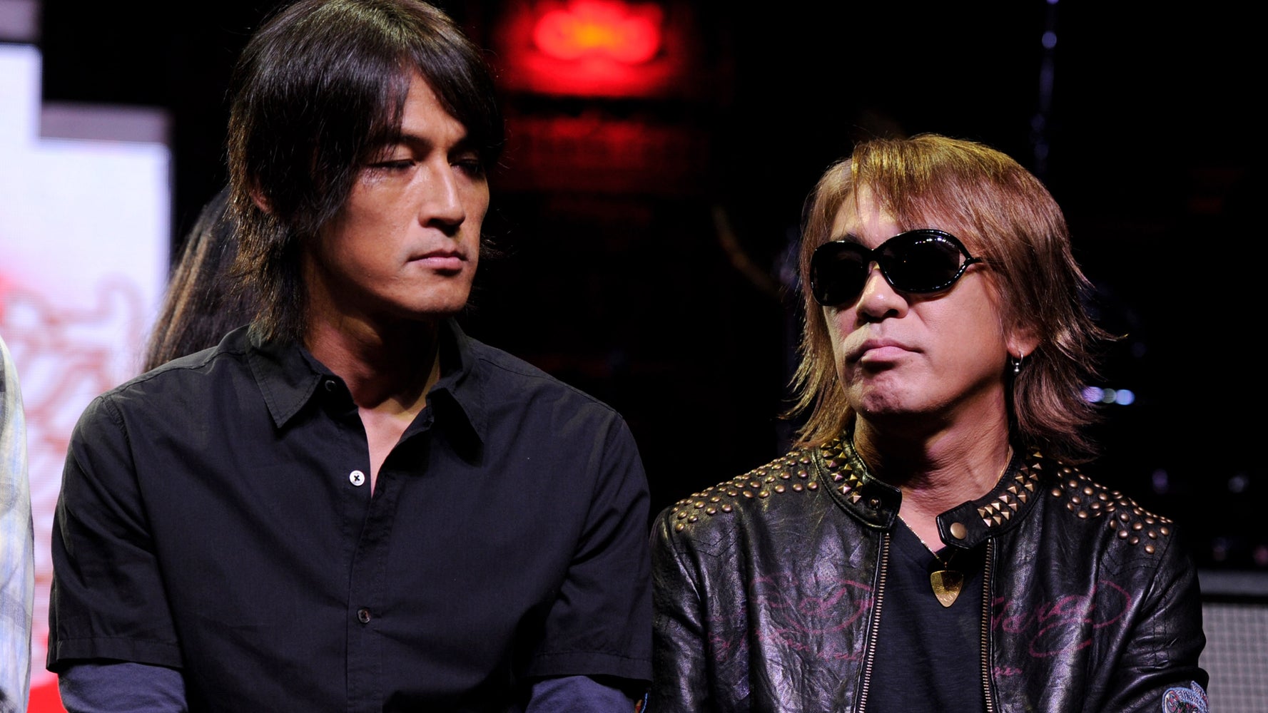 Love Phantom のイントロ飛ばす B Zの名曲への一部の若者の対応に様々な声 映画も倍速で観ますか アンケート ハフポスト アートとカルチャー Love Phantom のイントロ飛ばす B Zの名曲への一部の若者の対応に様々な声 映画も倍速で観ますか アンケート ハフポスト アートとカルチャー