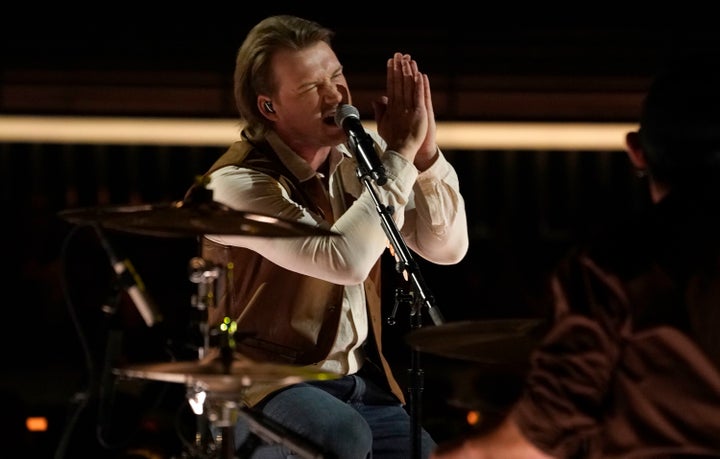 Morgan Wallen performs at the Billboard Music Awards on Sunday, May 15, 2022, at the MGM Grand Garden Arena in Las Vegas. (AP Photo/Chris Pizzello)