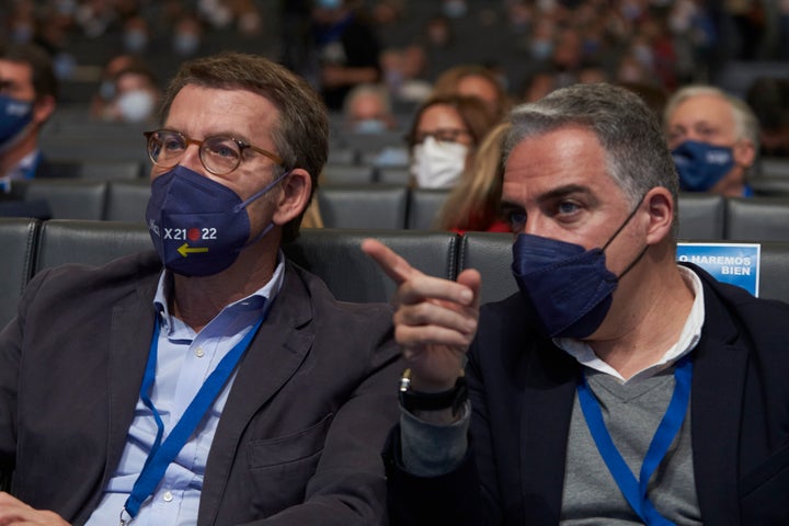 Bendodo (dcha.), junto a Feijóo