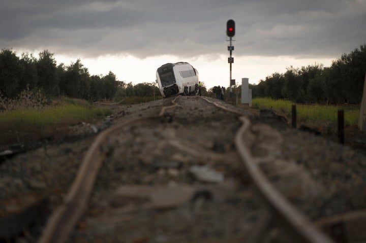 Imagen de un tren accidentado