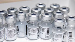 NYT: Ο FDA εγκρίνει την ενισχυτική δόση της Pfizer για