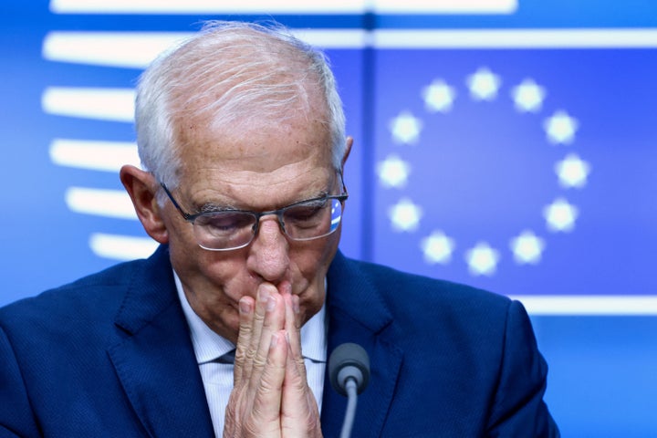 Josep Borrell reflexiona durante una intervención