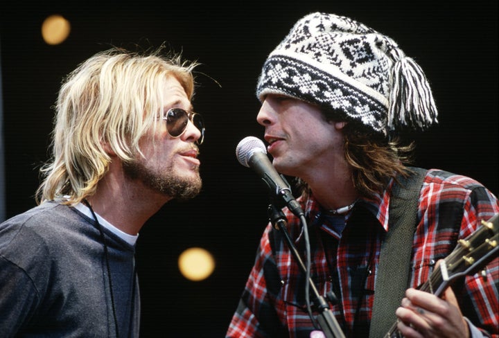 Taylor Hawkins and Dave Grohl performing together in 2000.