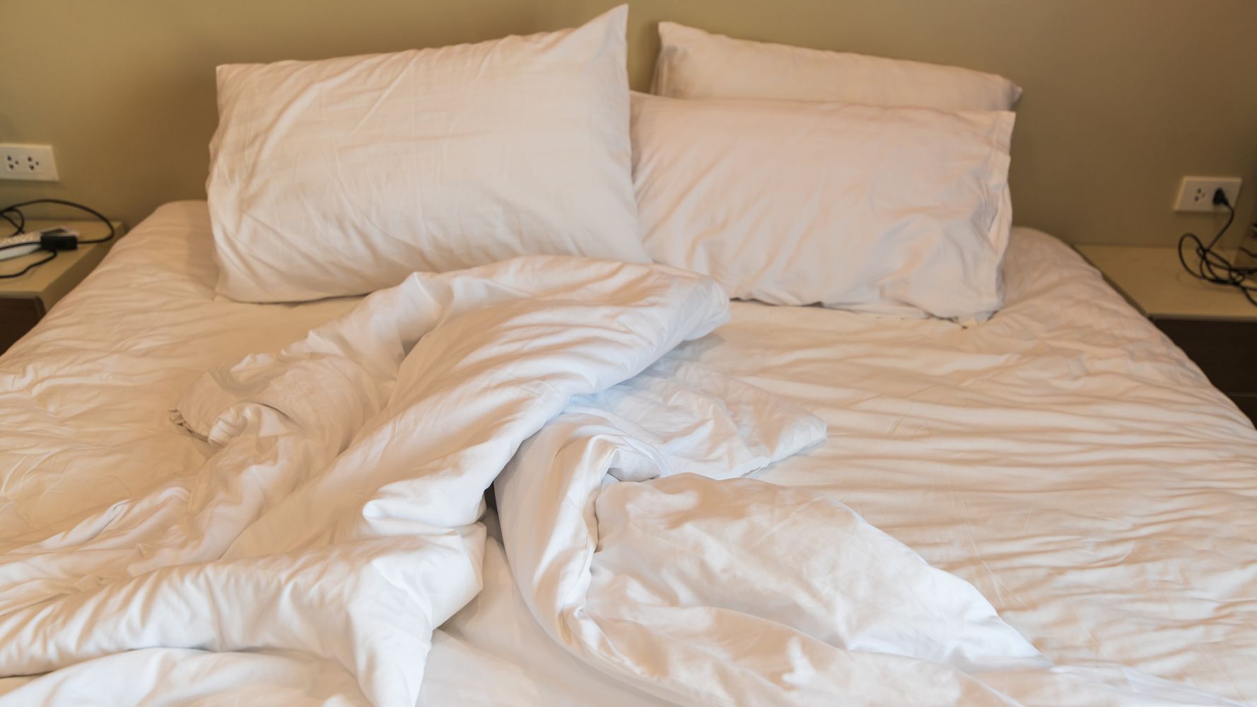 Here's Why You Shouldn't Actually Make Your Bed First Thing