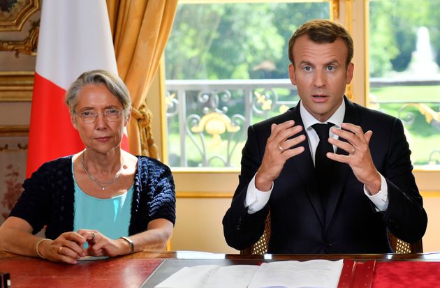 Macron et Borne sommés