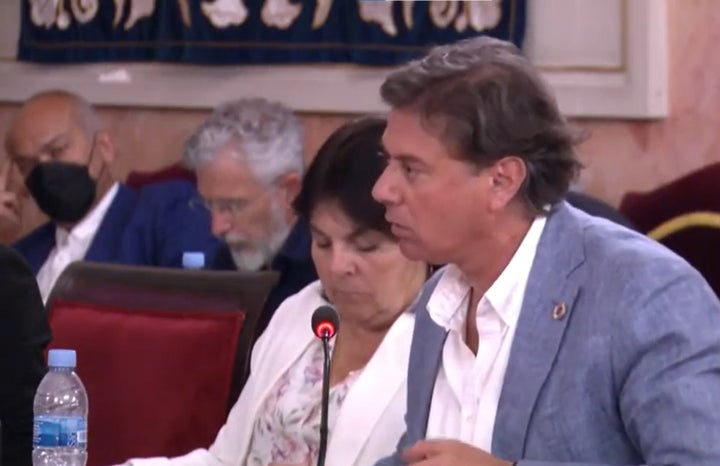 El portavoz del Grupo Municipal Vox en el Ayuntamiento de Alcalá de Henares, Javier Moreno.