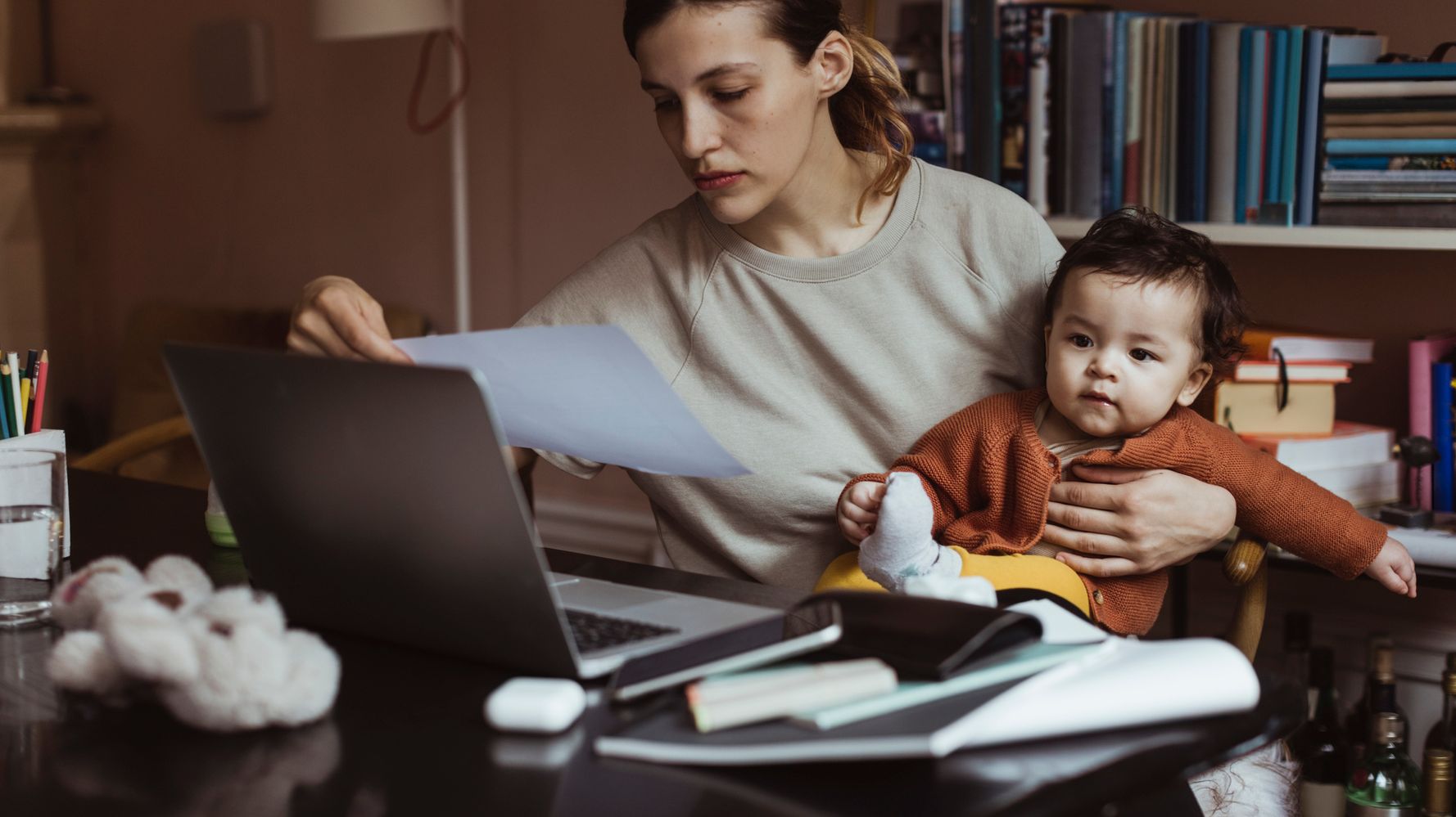 This Is The Reality Of Returning To Work After Maternity Leave — And How Mums Made It Work