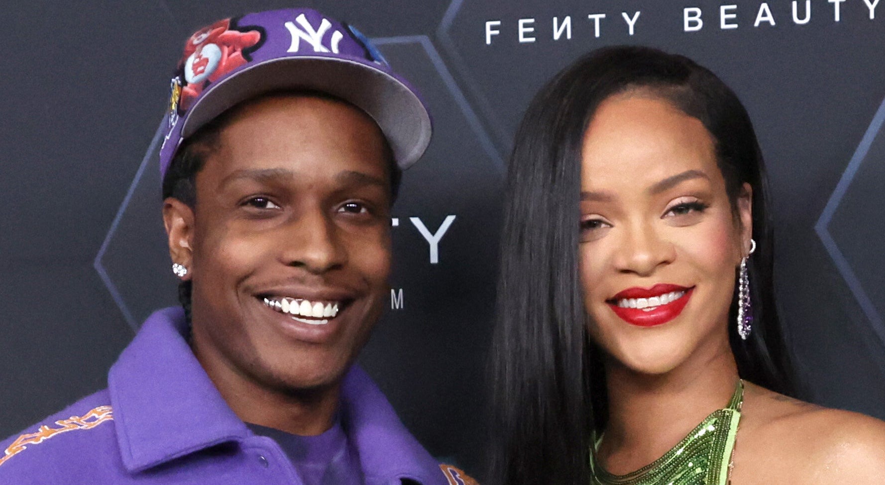 Rihanna Has Given Birth To Baby Boy: Reports Rihanna Has Given Birth To Baby Boy: Reports