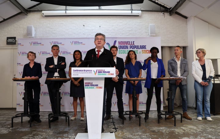 Jean-Luc Melenchon y sus aliados, durante la rueda de prensa de presentación de Nupes.