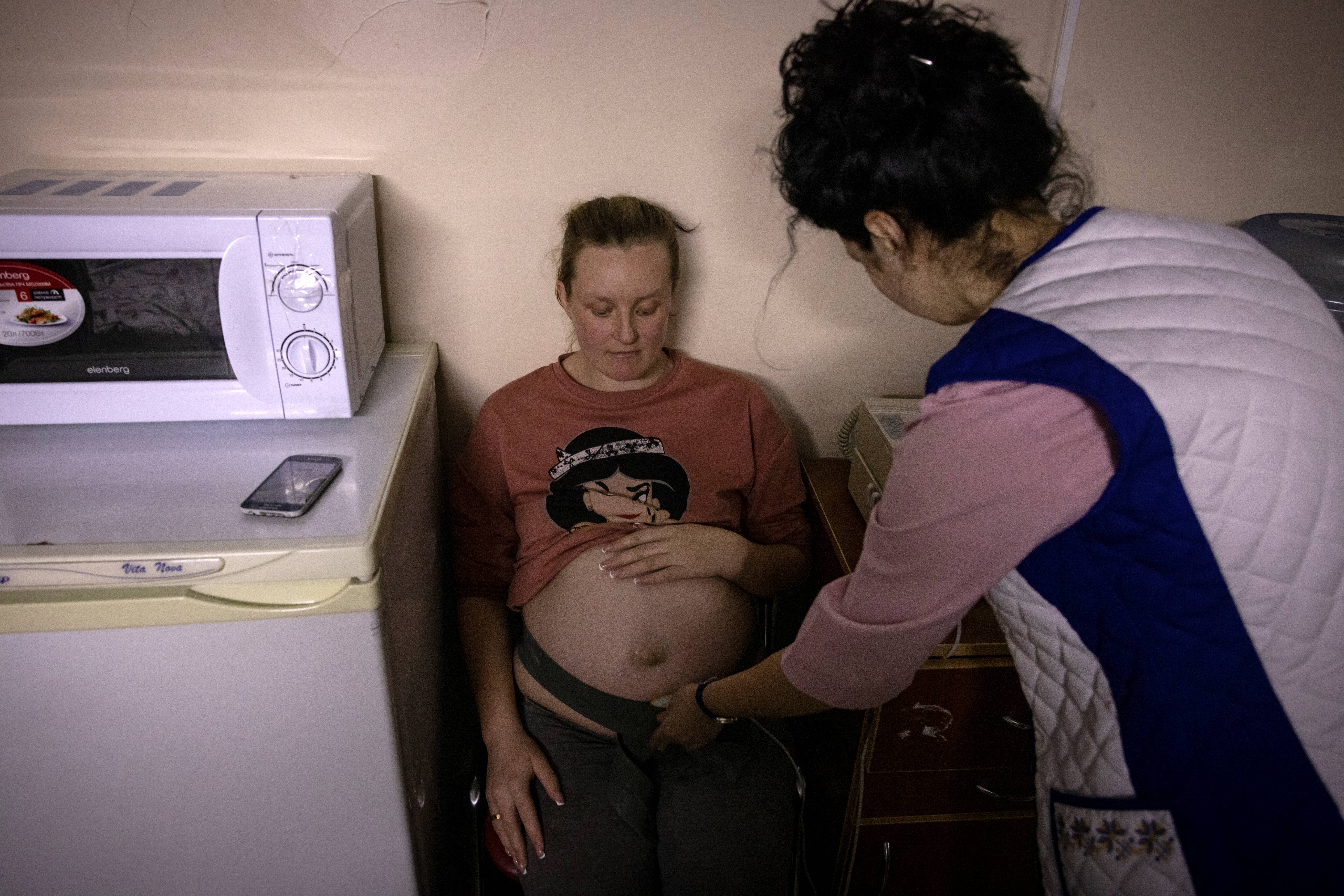 En Ukraine, le stress de la guerre à lorigine de nombreuses complications chez les femmes enceintes